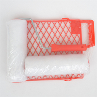 9-calowe czerwone plastikowe zmywalne wałki do malowania siatki